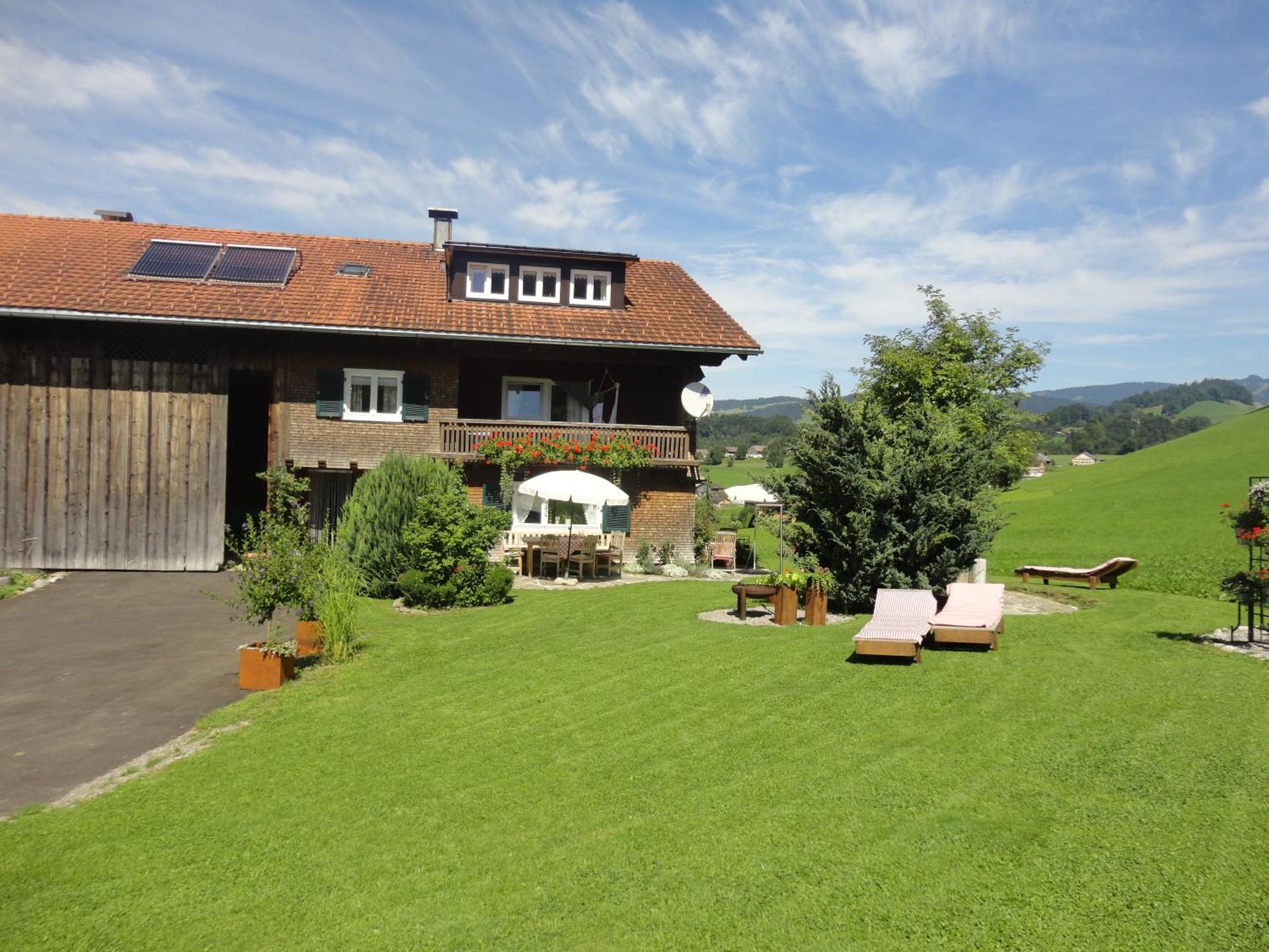 Familienbauernhof Koess Schertler Bed & Breakfast Egg Exterior photo